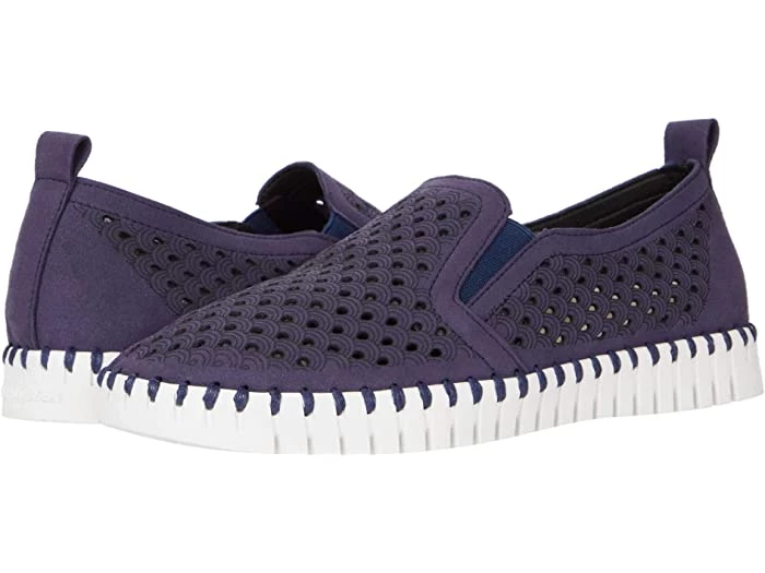 Isle Jacobsen Tulip 140 - The Perforated Slip-On With Gore In Navy Shoes 2 Isle Jacobsen Tulip 140 - The Perforated Slip-On With Gore In Navy Shoes