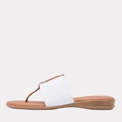 Andre Assous The Elastic Thong Sandal In White