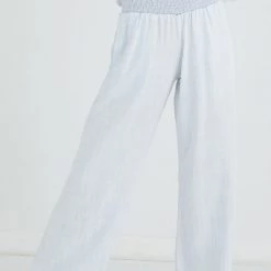 Bella Dahl The Wide Leg Pant In Desert Sky