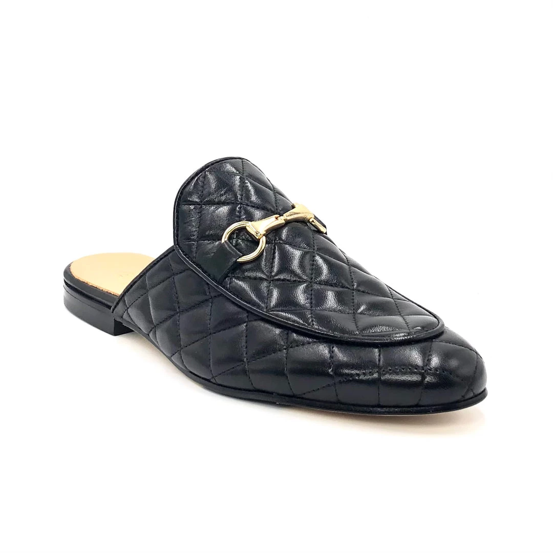 Elizabetta The Quiltmule In Black 1 Elizabetta The Quiltmule In Black