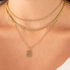 Electric Picks The Off Duty Necklace In Gold Accessories