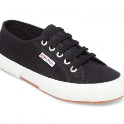 Shoes Superga - The Classic Lace Sneaker In Black