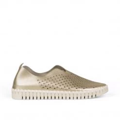 Isle Jacobsen Tulip Metallic 3576 - The On-The-Go Slip-On In Platino