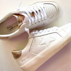 Vintage Havana The Embossed Star Lace Sneaker In White Rose Gold