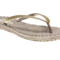 Isle Jacobsen Shoes The Glitter Flip Flop In Atmosphere